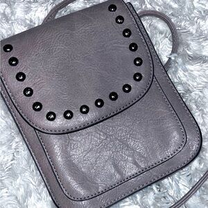 Chic Gray Crossbody Bag with Black Accents